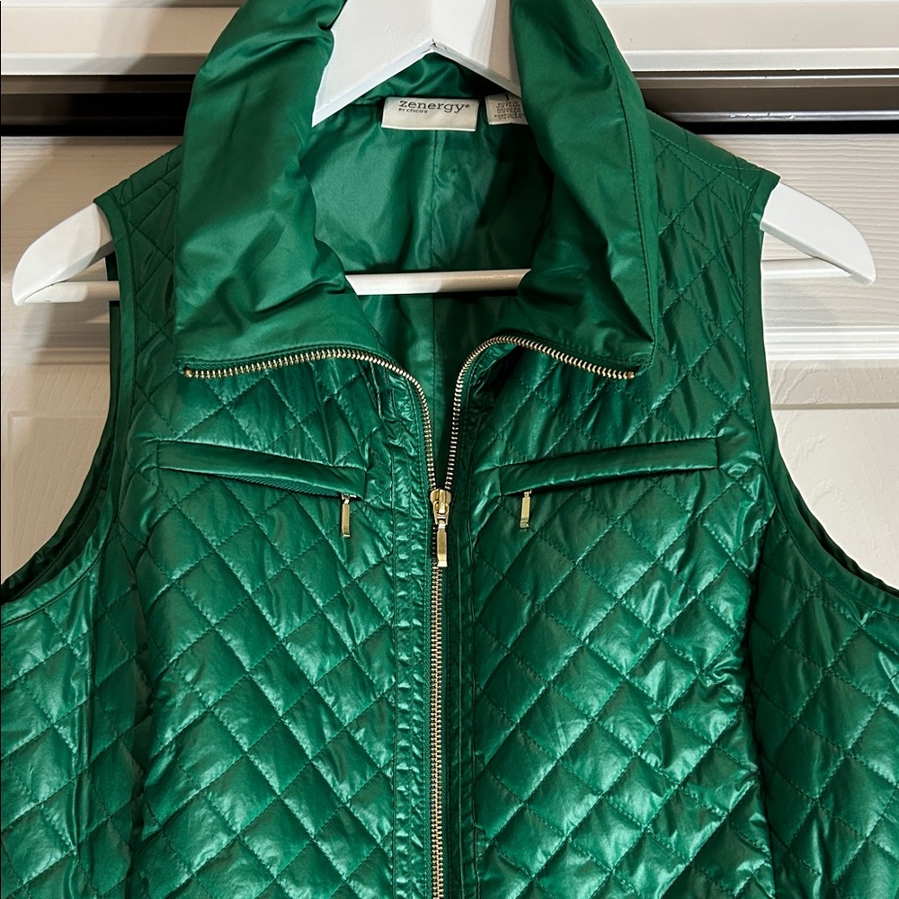 Chico's Zenergy Kelly Green Tabitha Quilted Vest Size M - Picture 2 of 8